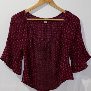 Hollister Burgundy Crop Top Vintage Shirt Top XS